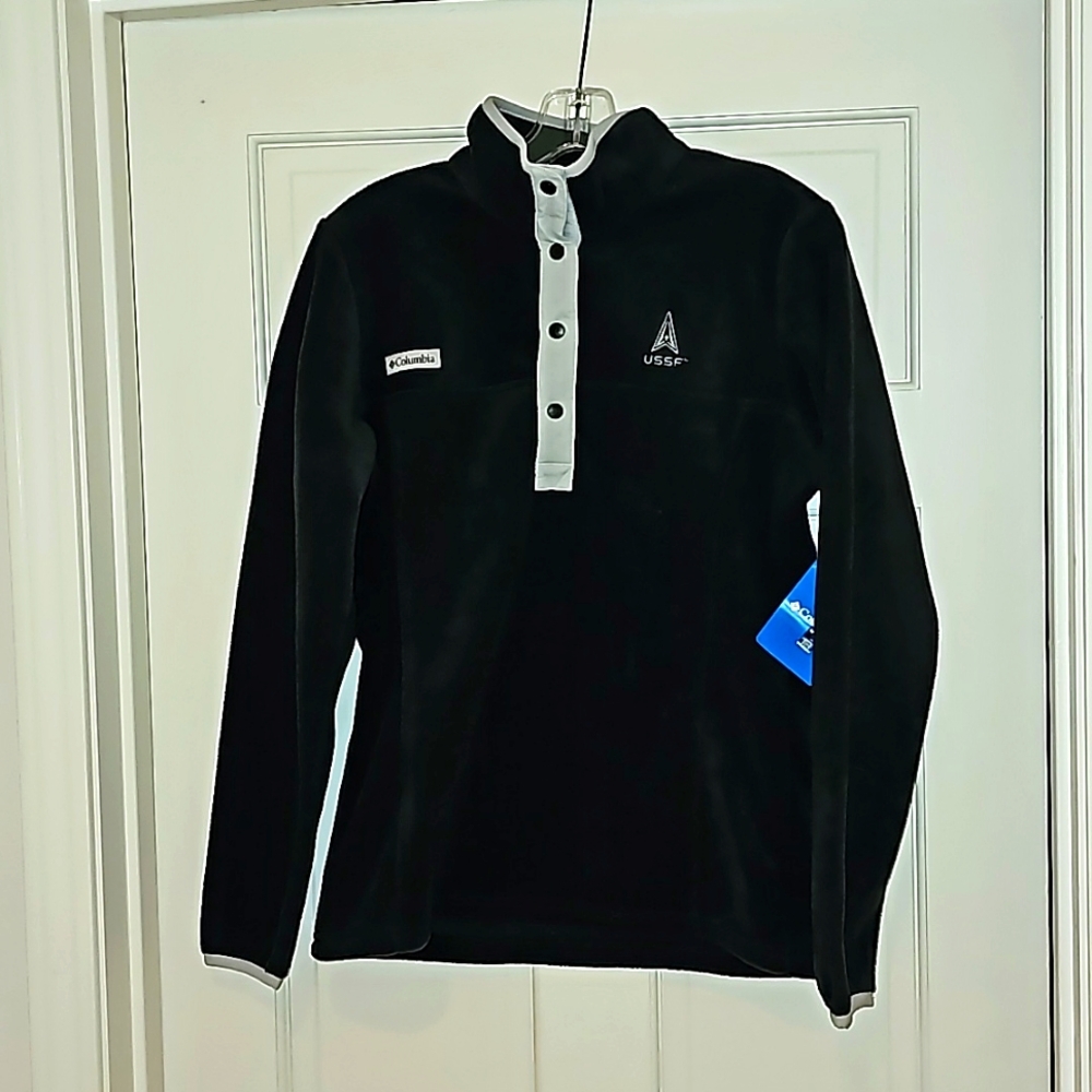 NWT Space Force Women's S Columbia USSF Benton Springs Half Snap Pullover